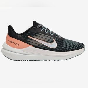 Nike Air Winflo 9  Running Black and Coral Athletic Shoes